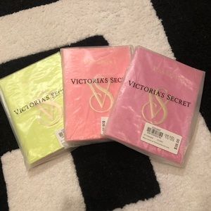NEW Victoria Secret Passport Holder